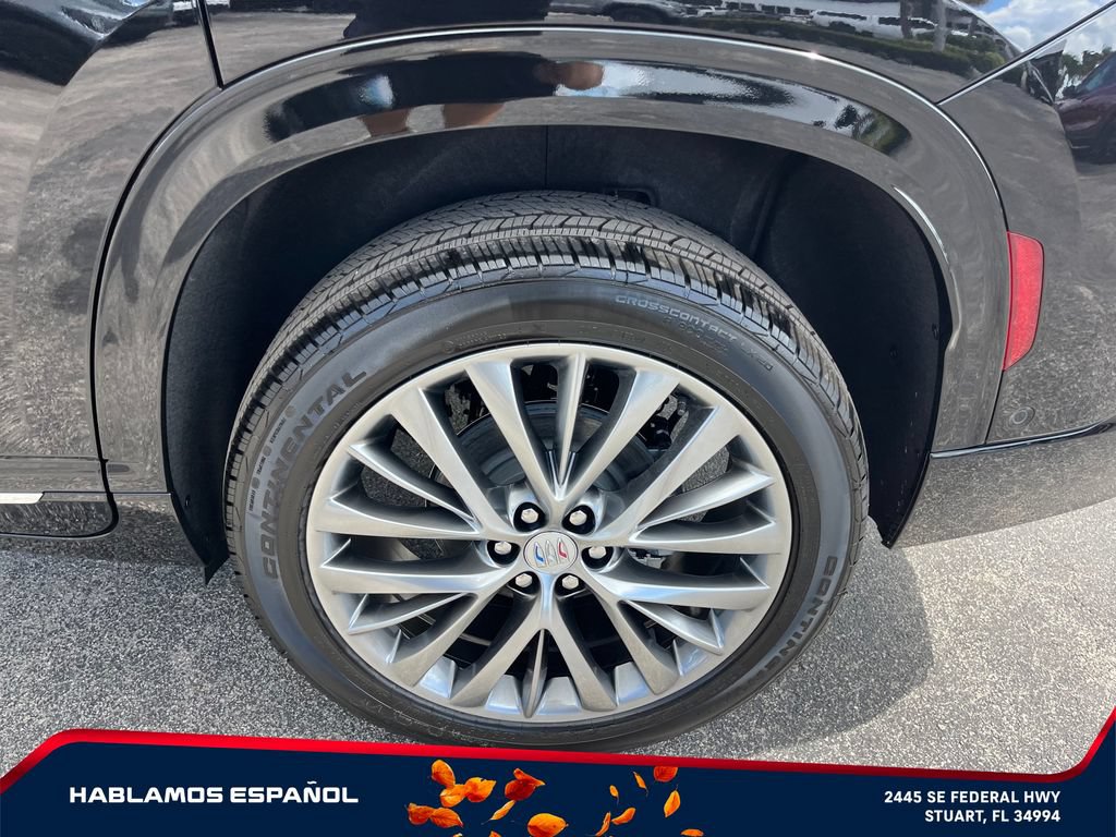 New 2026 Buick Enclave Avenir w/ Super Cruise Package FWD image 9