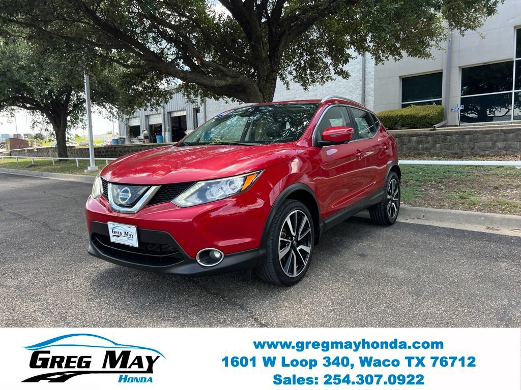 Used 2018 Nissan Rogue Sport SL w/ SL Premium Package FWD image 3