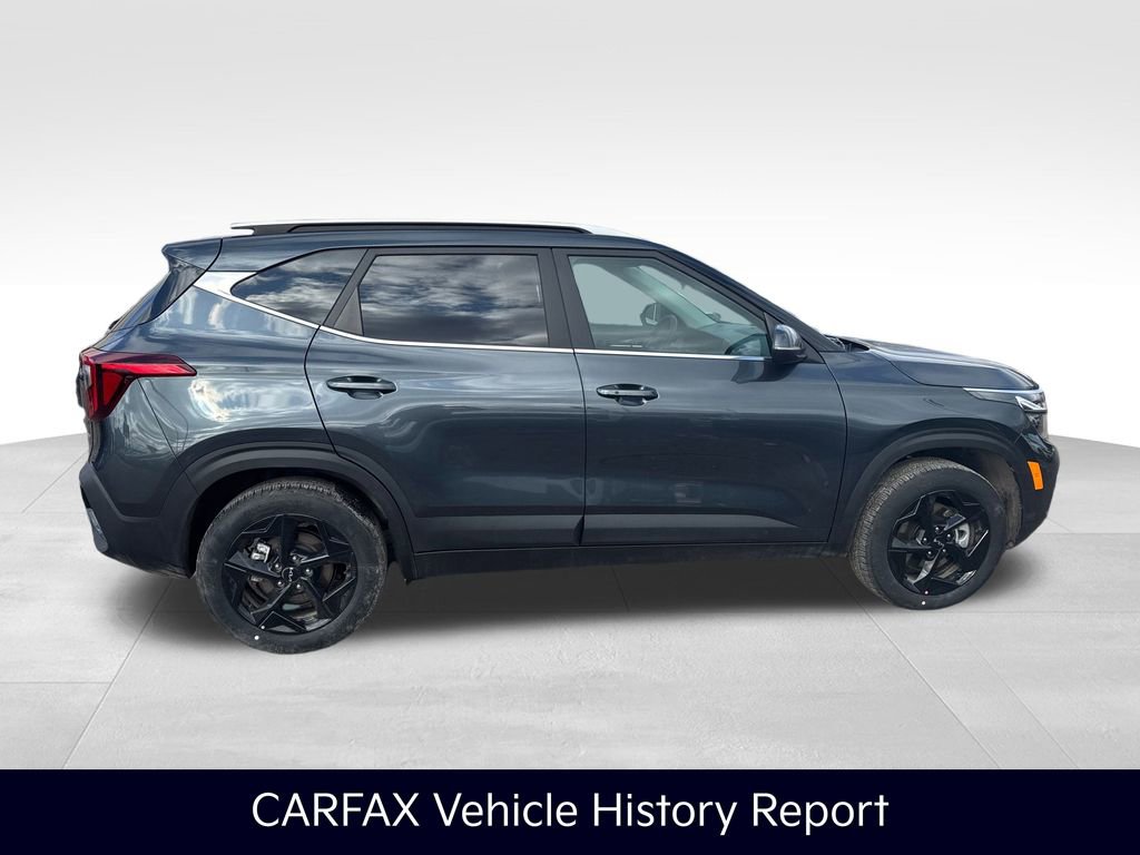 Certified 2026 Kia Seltos EX w/ EX Sunroof Package image 7