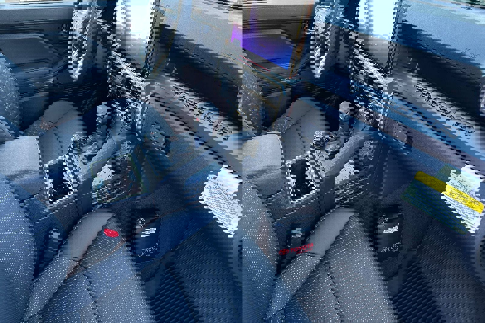 New 2025 Toyota Tacoma TRD Off-Road image 18