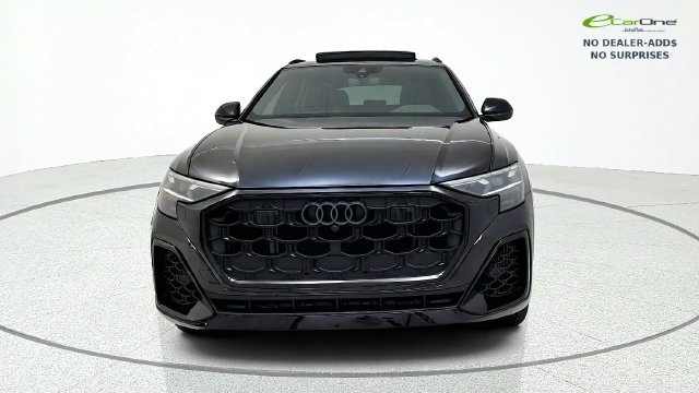 Used 2024 Audi Q8 Premium Plus AWD/4WD image 2