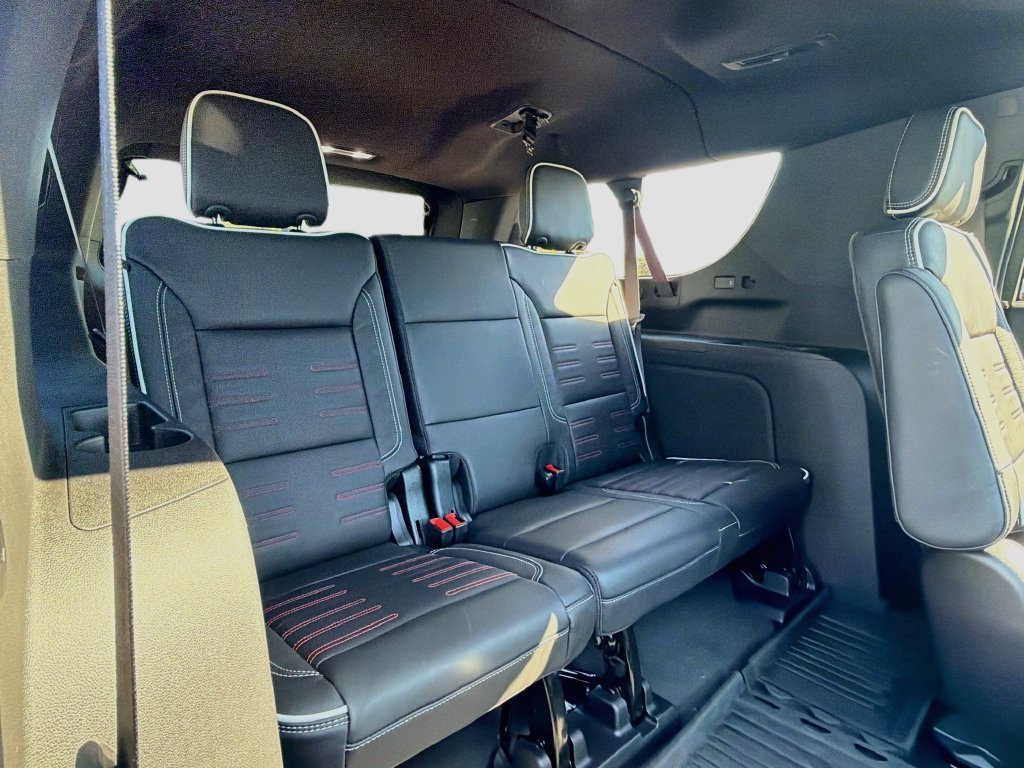 Used 2026 GMC Yukon XL AT4 Ultimate AWD/4WD image 30