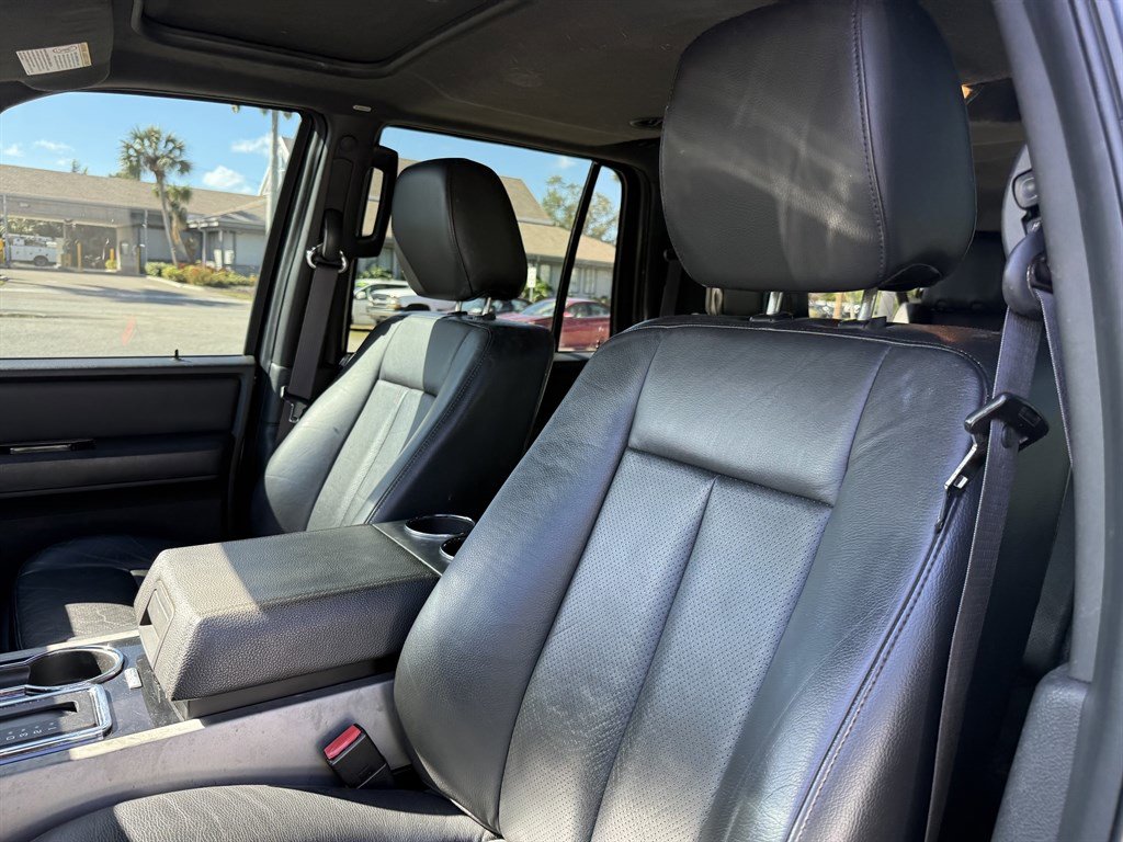 Used 2011 Ford Expedition EL Limited w/ 301A Rapid Spec Order Code image 12