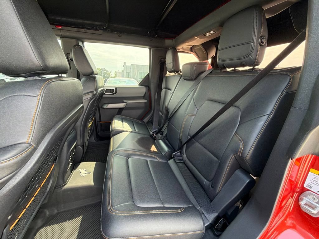 Used 2023 Ford Bronco Badlands AWD/4WD image 11
