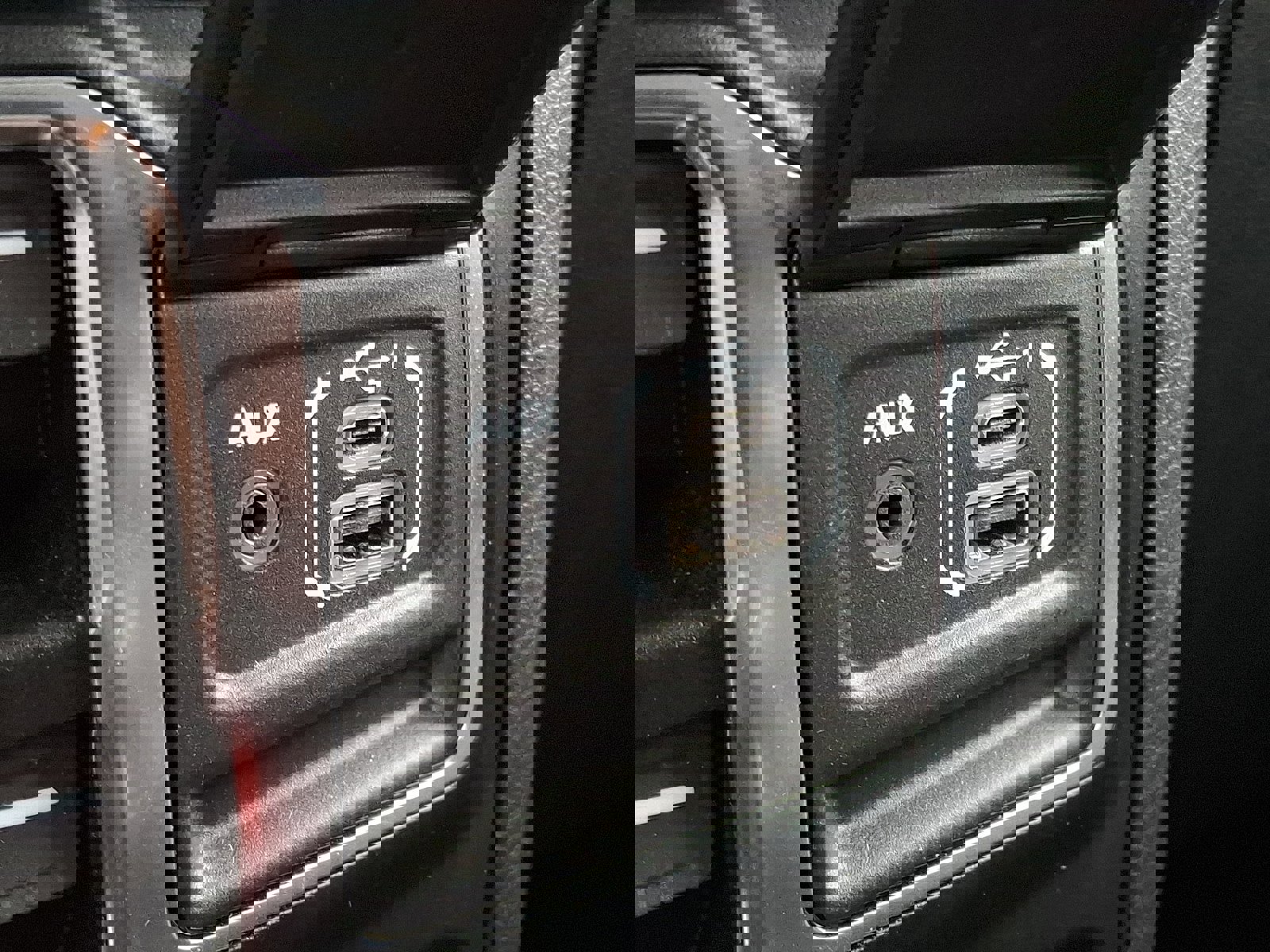 Used 2022 Jeep Wrangler Unlimited Sahara w/ Cold Weather Group image 25