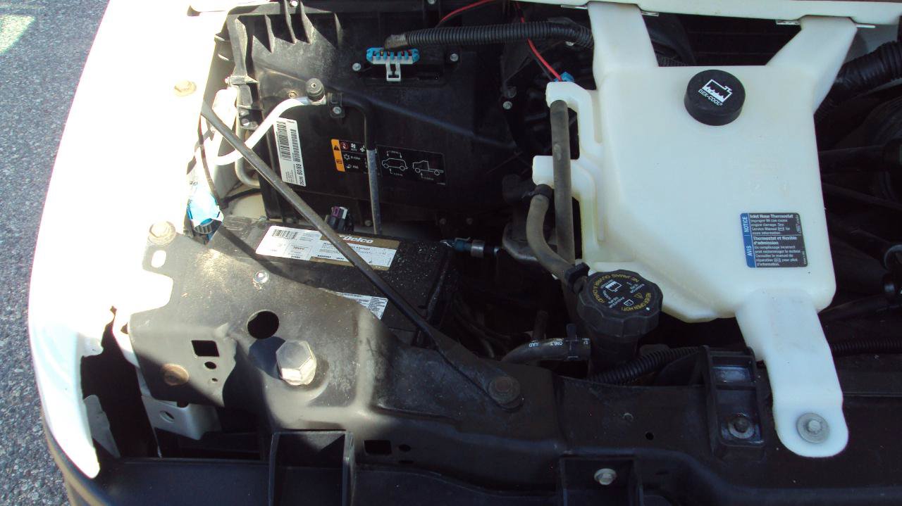Used 2014 Chevrolet Express 1500 AWD image 30