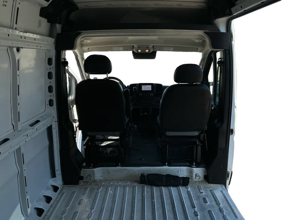 Used 2025 RAM ProMaster 2500 w/ Convenience Group FWD image 20
