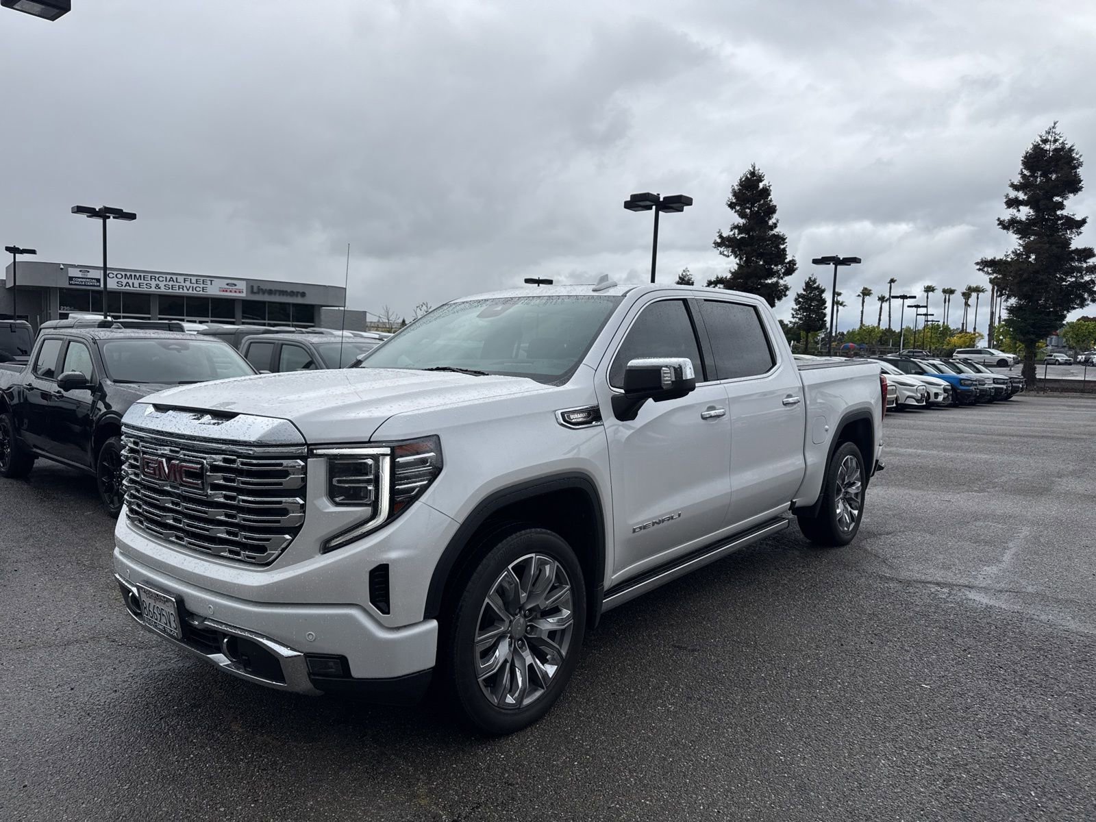 Used 2023 GMC Sierra 1500 Denali w/ Denali Reserve Package image 1