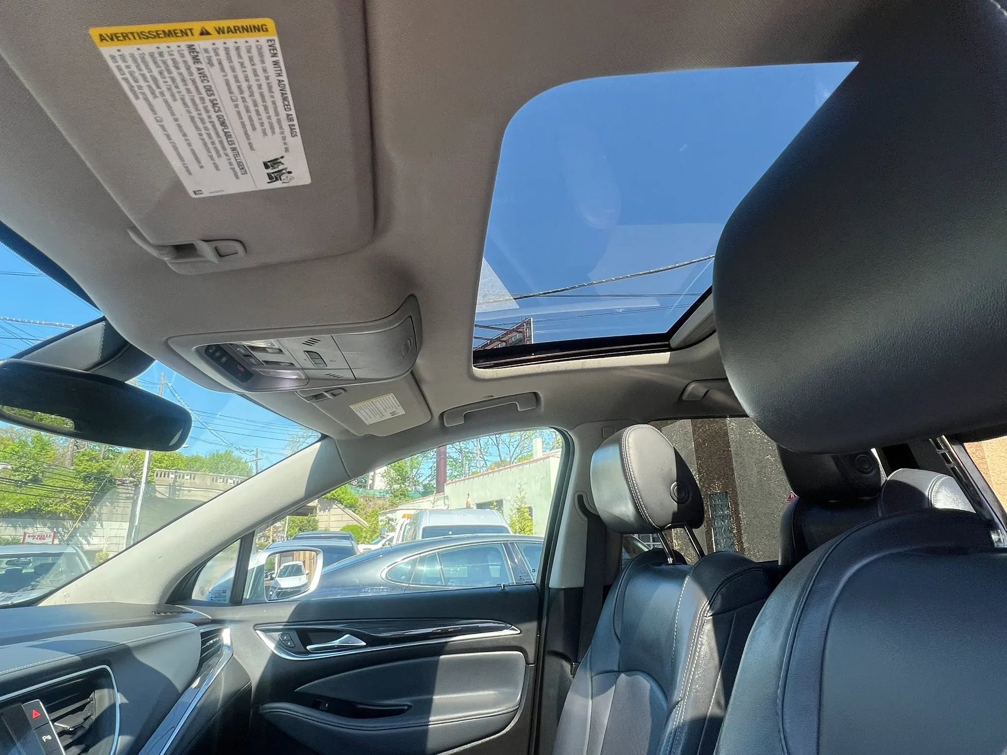 Used 2018 Buick Enclave Essence w/ Trailering Package AWD/4WD image 27
