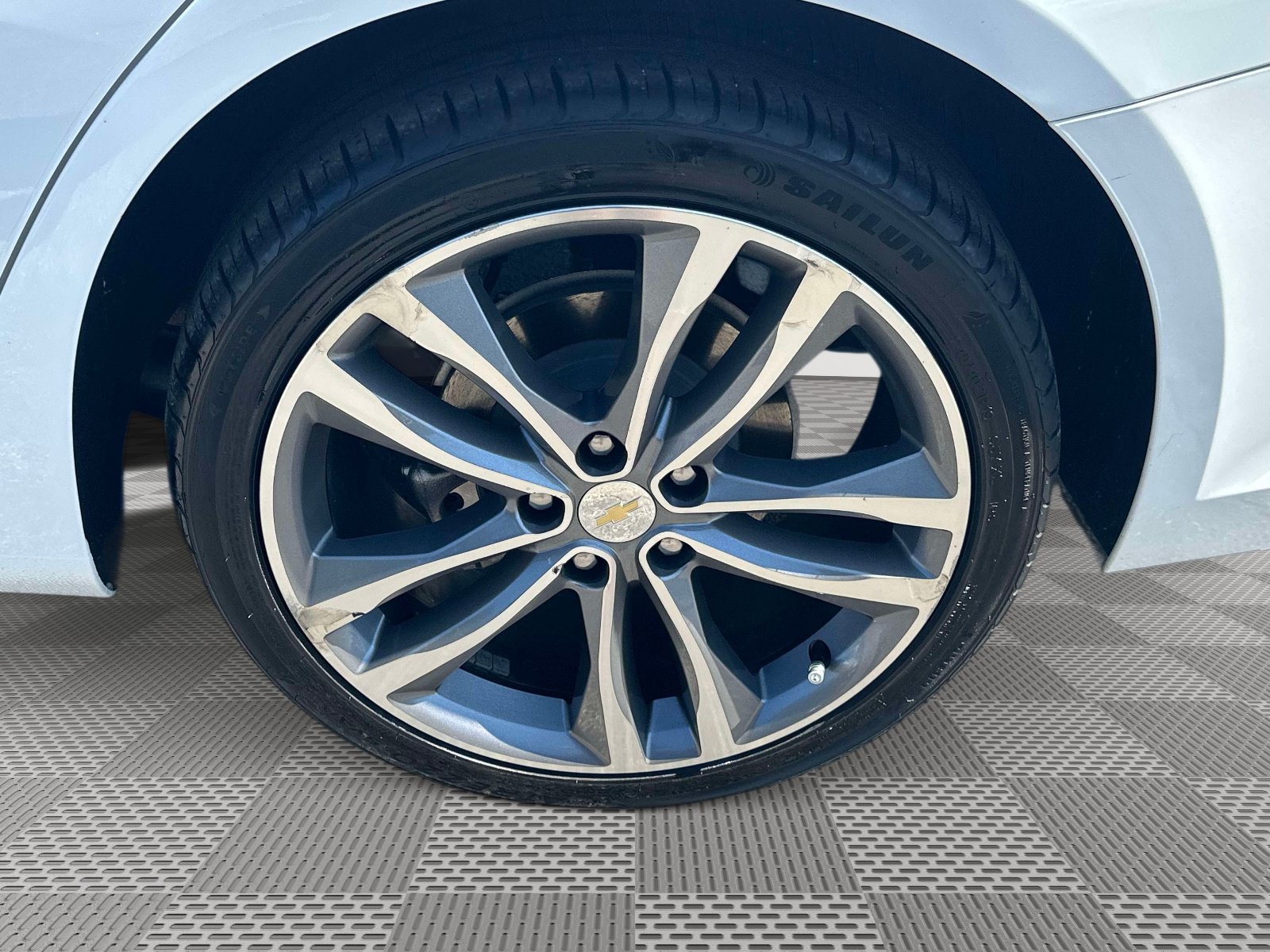 Used 2023 Chevrolet Malibu LT FWD image 33