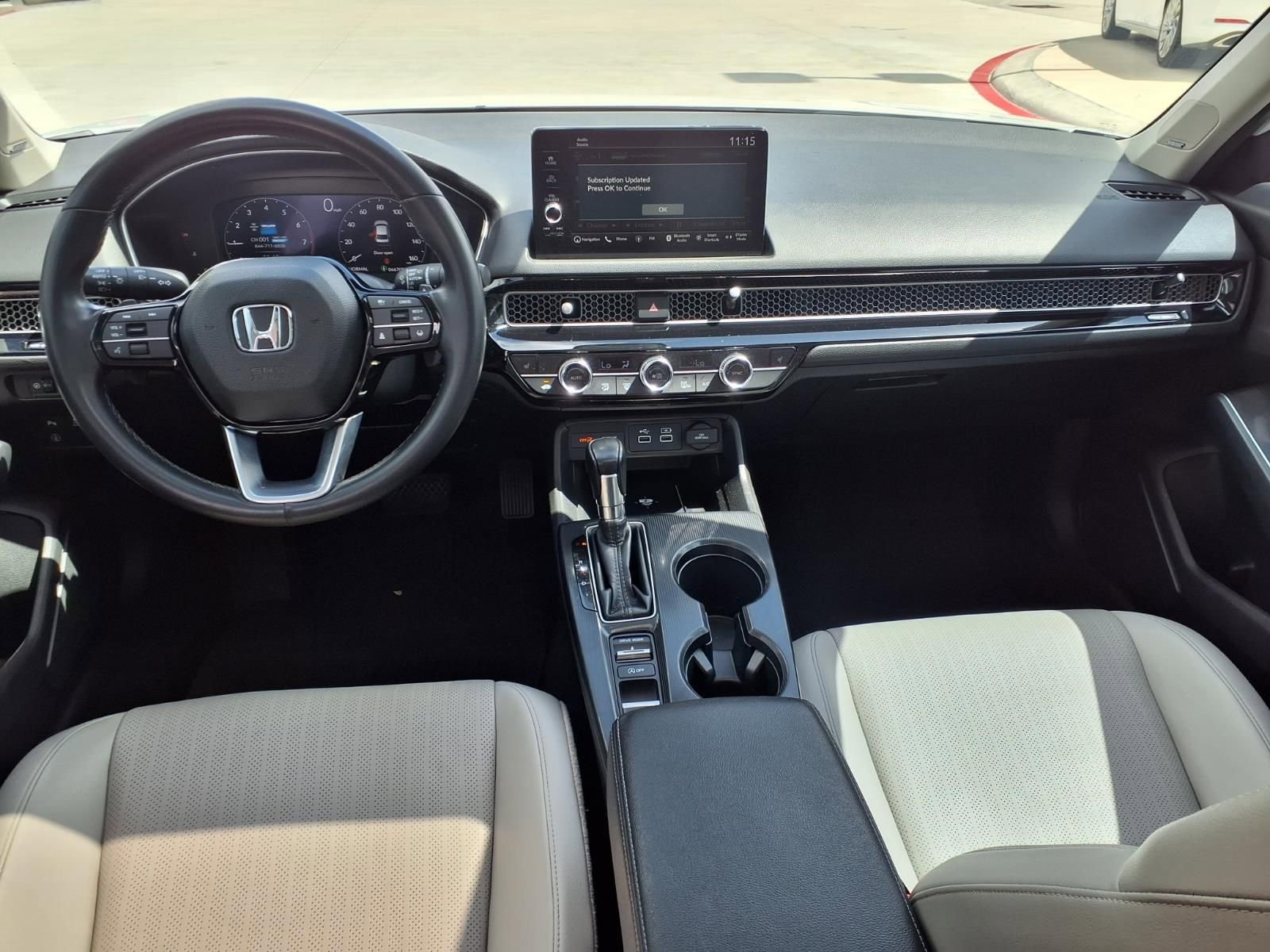 Used 2023 Honda Civic Touring image 10