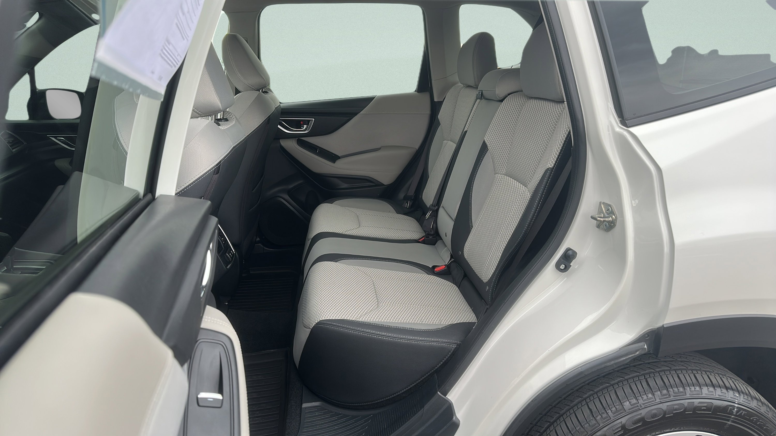 Used 2019 Subaru Forester Premium AWD/4WD image 27