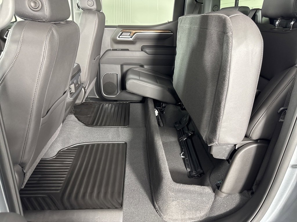 New 2025 Chevrolet Silverado 1500 LT w/ Safety Package image 31