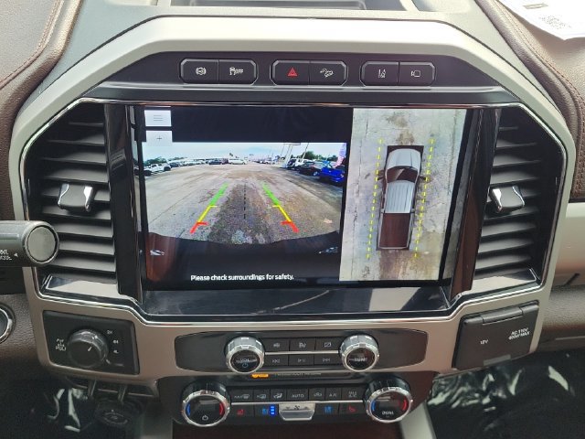 Certified 2022 Ford F250 King Ranch w/ Chrome Package AWD/4WD image 31