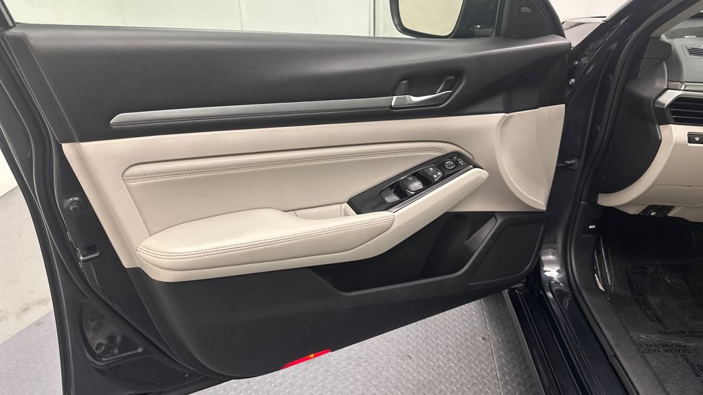 Certified 2020 Nissan Altima 2.5 SL AWD/4WD image 15