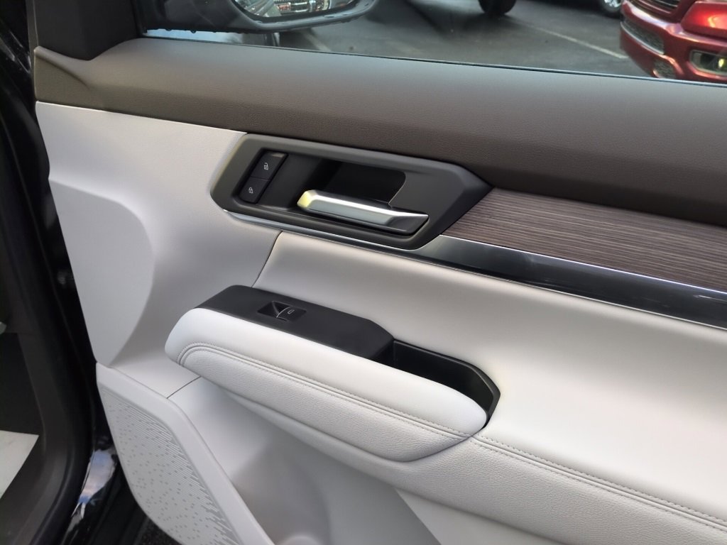 Used 2026 GMC Terrain Denali image 14