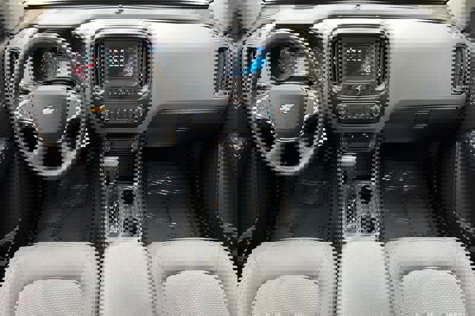 Used 2017 Chevrolet Colorado W/T w/ WT Convenience Package image 3