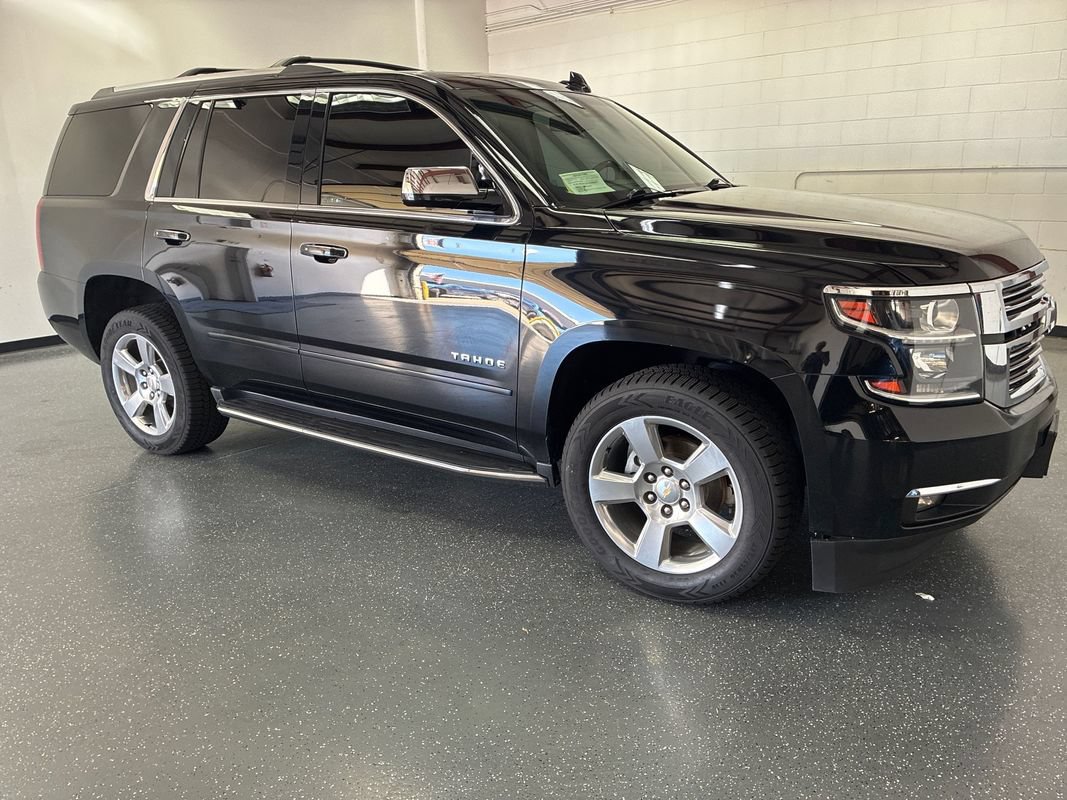 Used 2017 Chevrolet Tahoe Premier AWD/4WD image 2