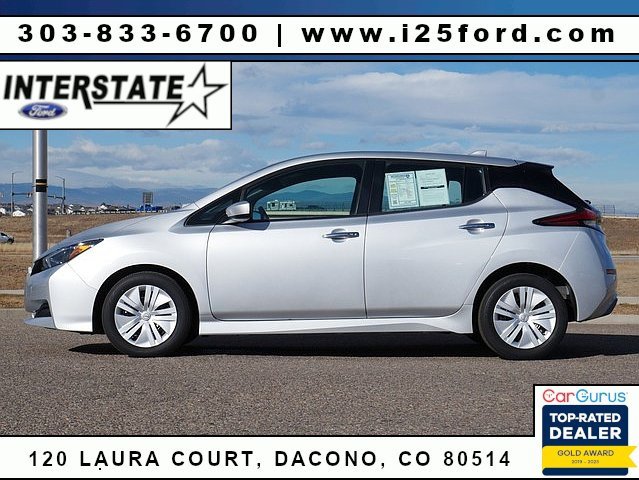 Used 2025 Nissan Leaf S image 2