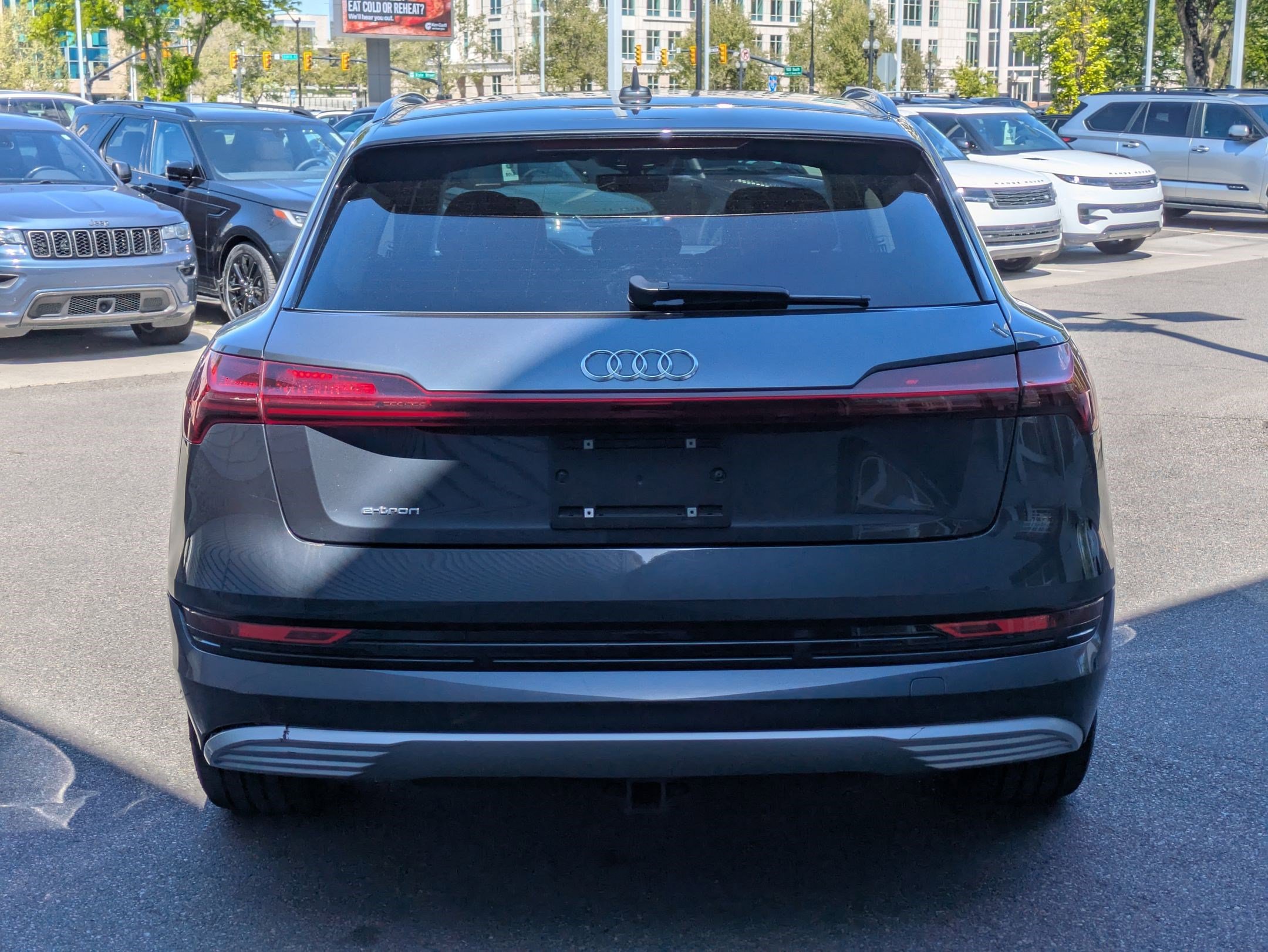 Used 2019 Audi e-tron Prestige AWD/4WD image 4