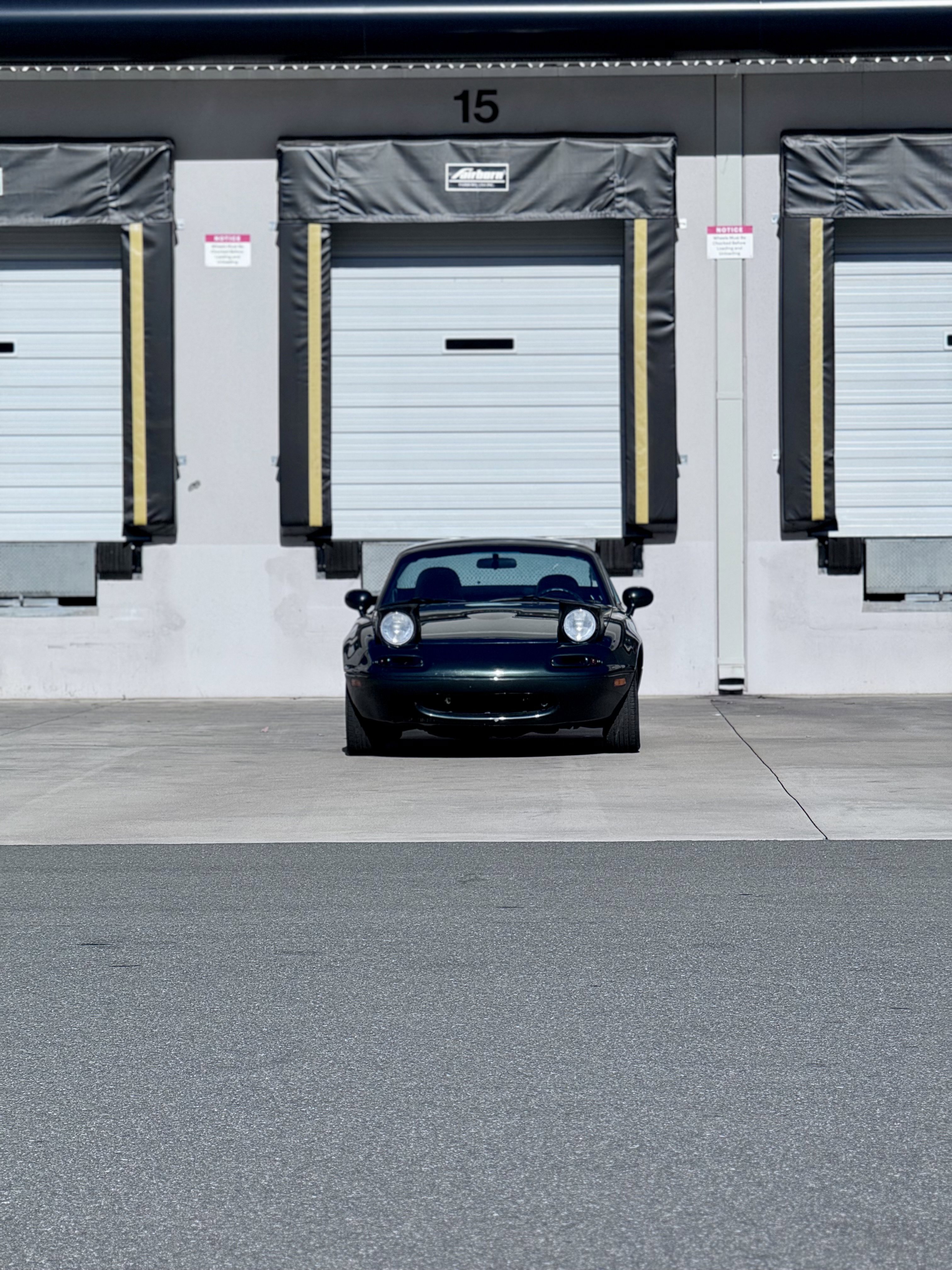 Used 1997 MAZDA MX-5 Miata image 3