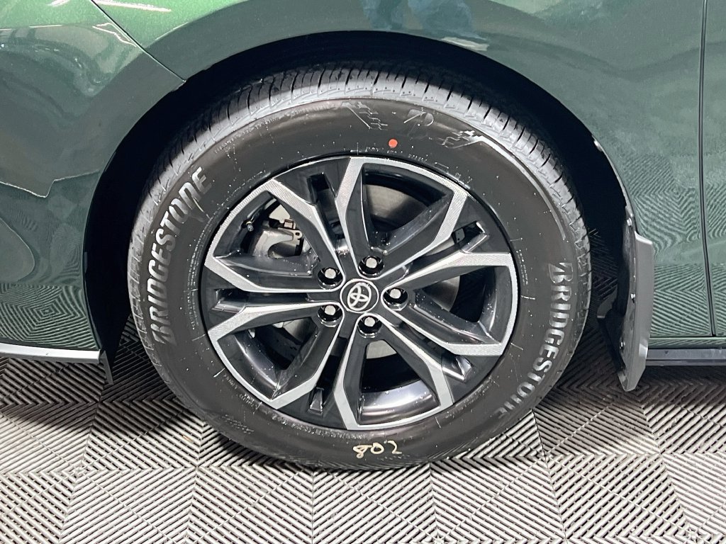 New 2026 Toyota Sienna Platinum AWD/4WD image 23