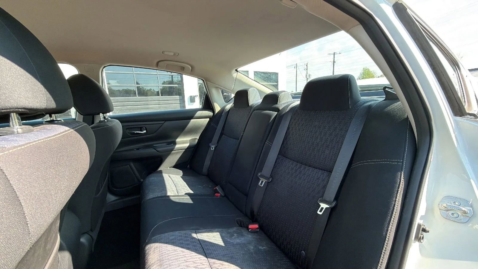 Used 2016 Nissan Altima 2.5 S w/ Power Driver Seat Package FWD image 32