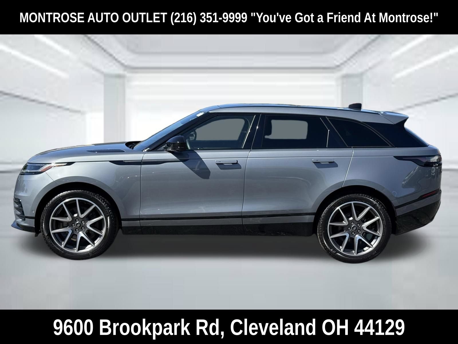 New 2026 Land Rover Range Rover Velar Dynamic SE AWD/4WD image 2