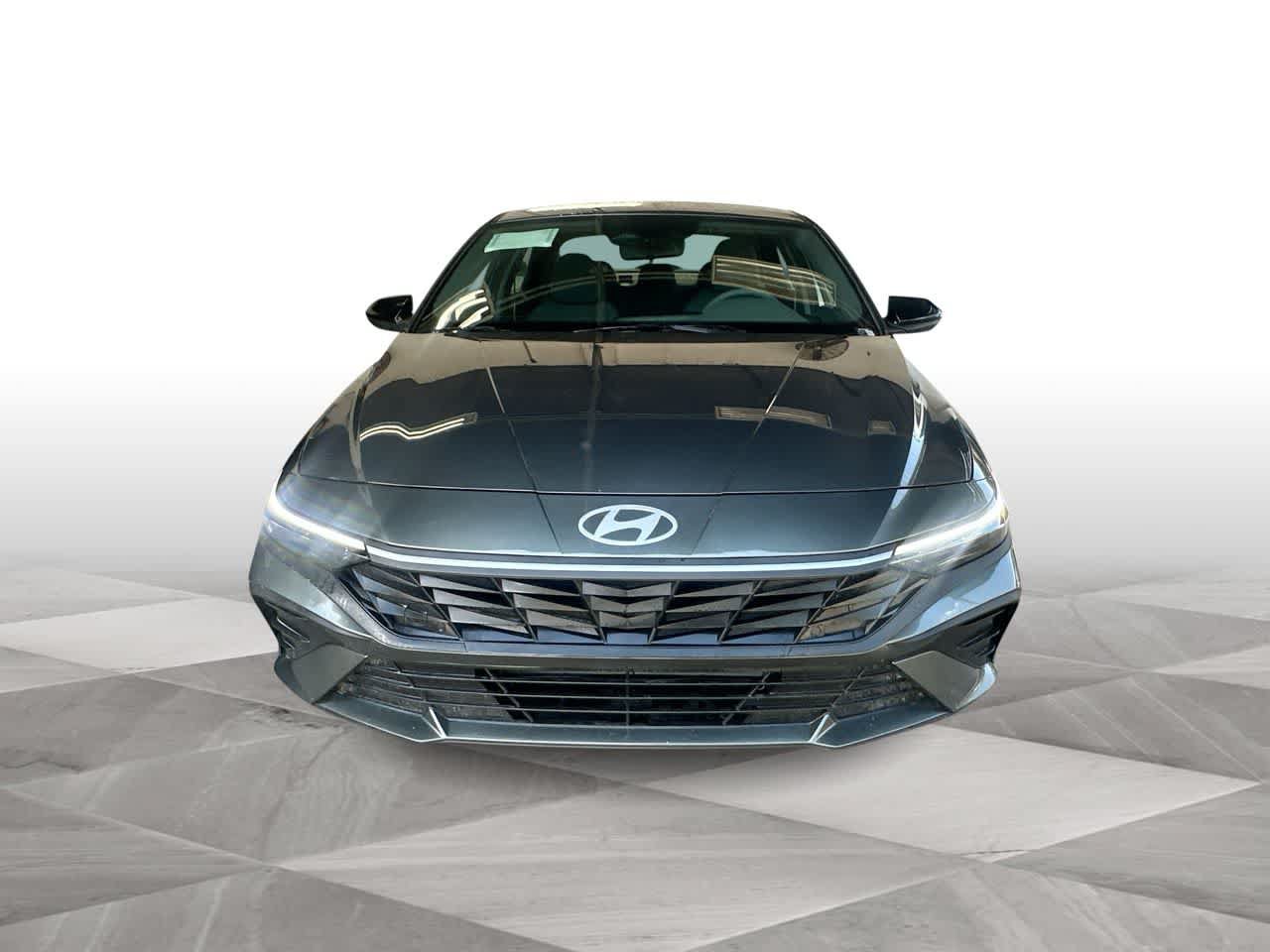 New 2026 Hyundai Elantra Sport FWD image 3