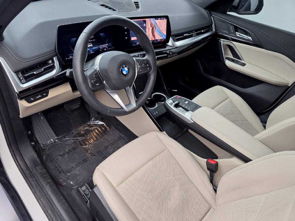 Used 2024 BMW X1 xDrive28i w/ Convenience Package AWD/4WD image 10
