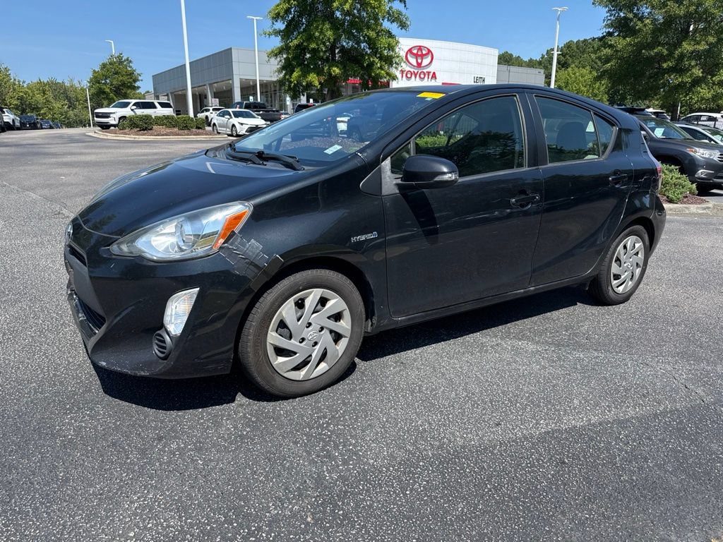 Used 2015 Toyota Prius C One FWD image 2