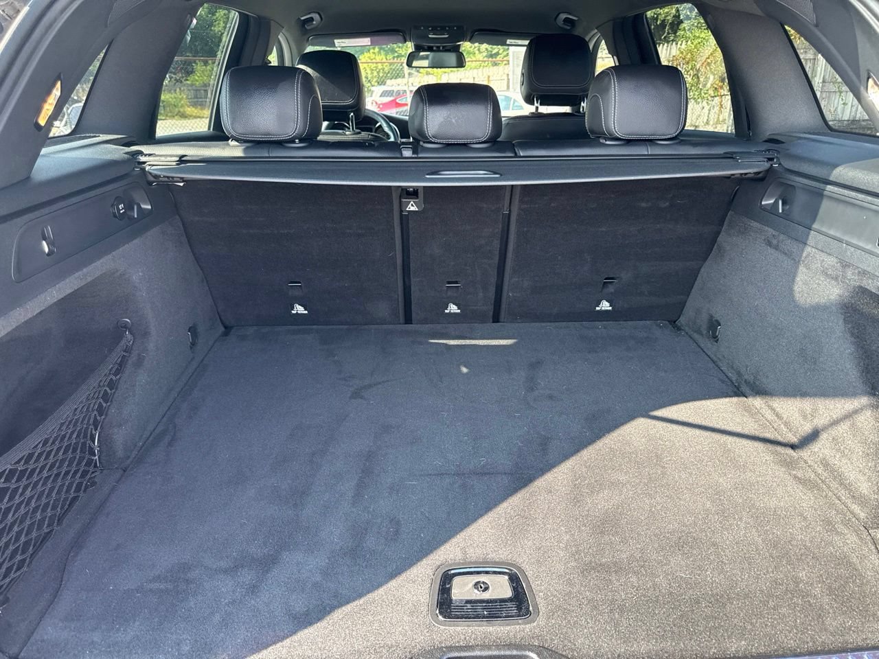Used 2019 Mercedes-Benz GLC 300 4MATIC image 12