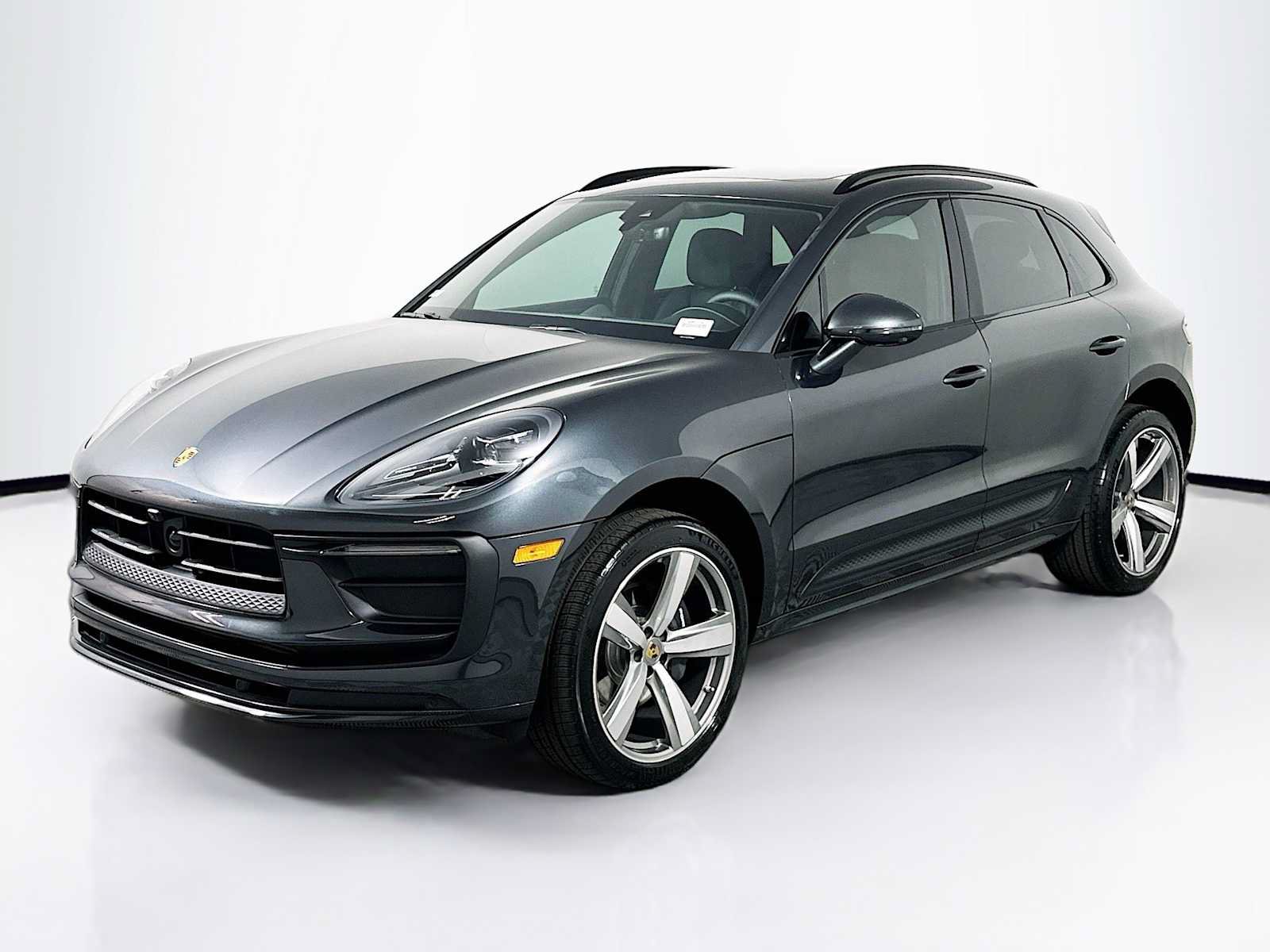 New 2026 Porsche Macan AWD/4WD video 1