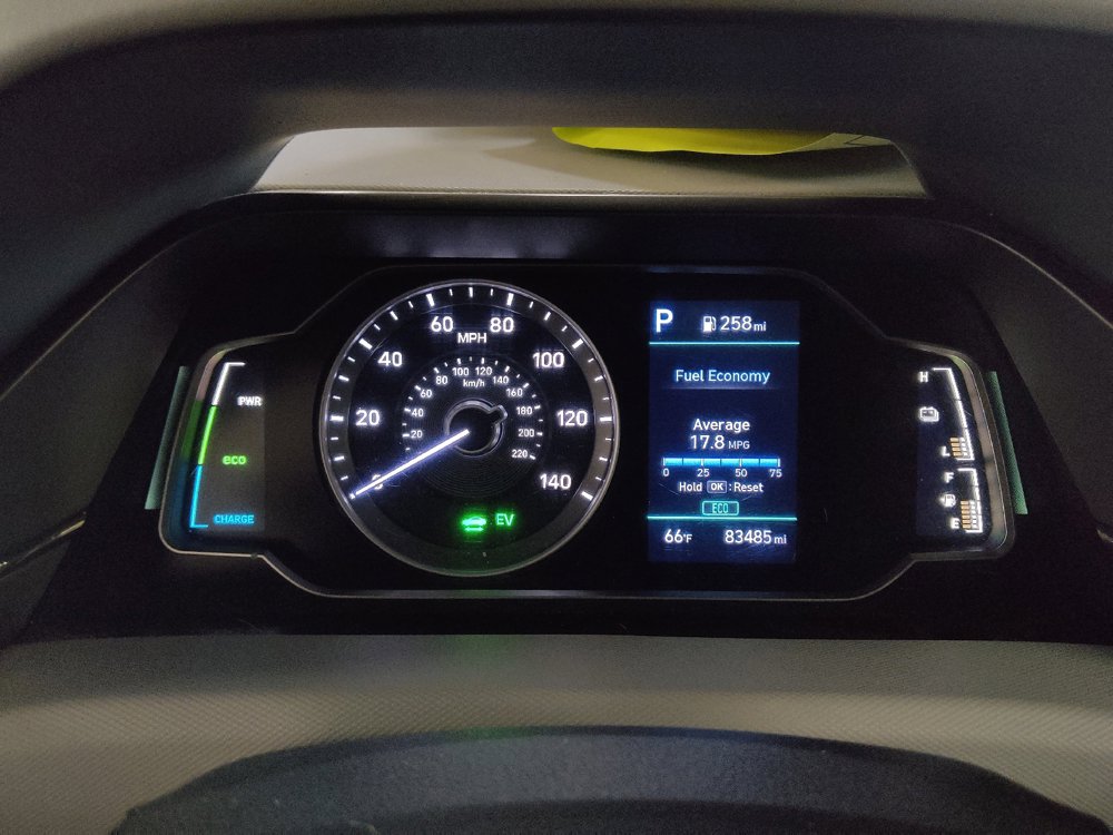 Used 2020 Hyundai Ioniq Blue FWD image 23