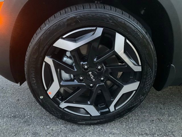 New 2026 Kia Seltos SX image 16