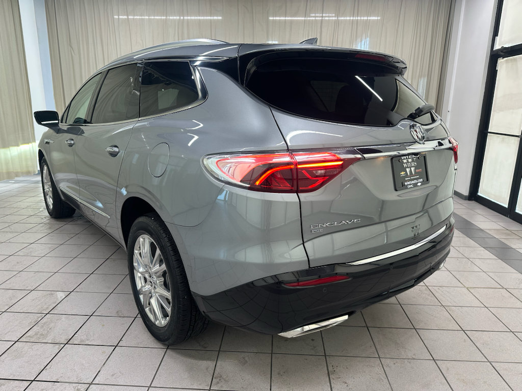 Certified 2024 Buick Enclave Essence w/ Experience Buick Package AWD/4WD image 10