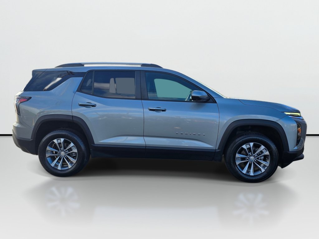 Used 2025 Chevrolet Equinox LT w/ Convenience Package II FWD image 6