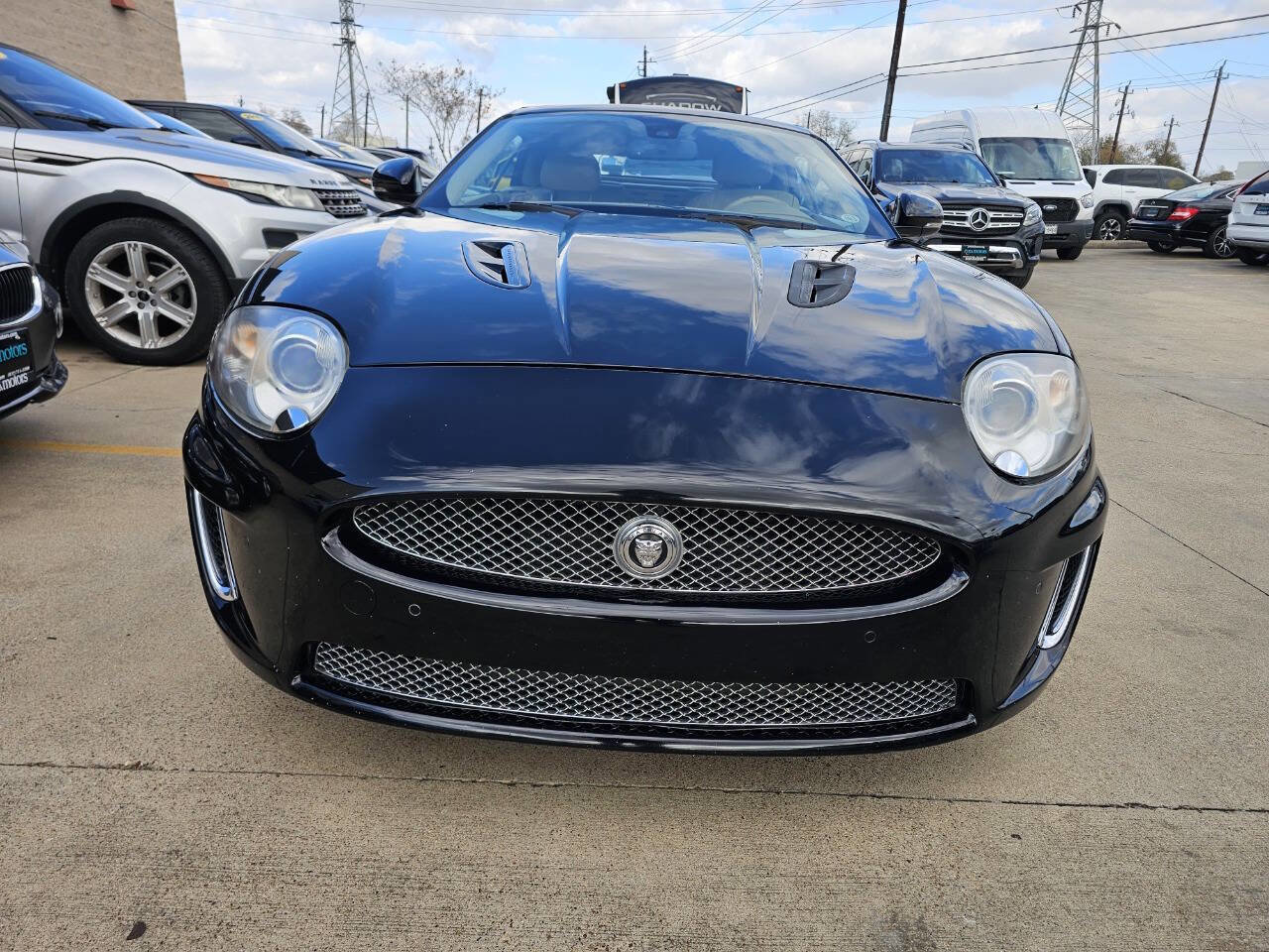 Used 2010 Jaguar XKR R image 2