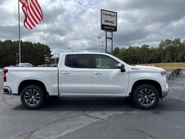 New 2026 Chevrolet Silverado 1500 LT image 2