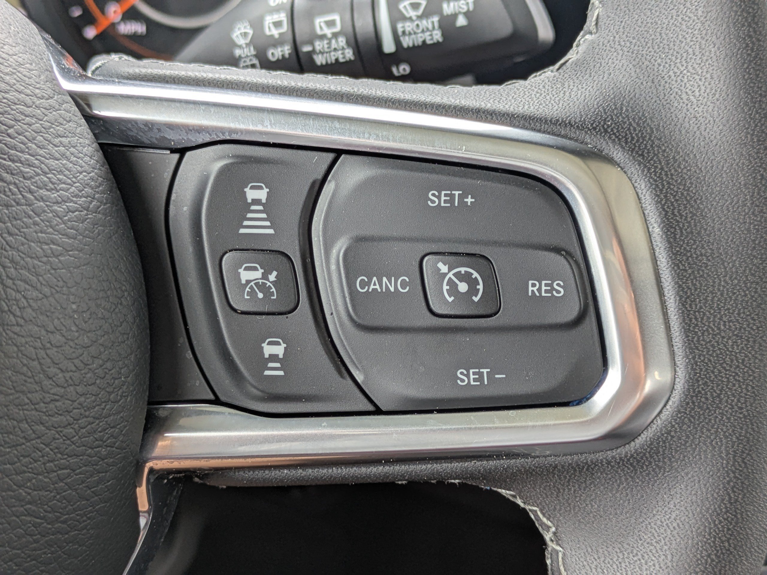 Used 2026 Jeep Wrangler Unlimited Sahara AWD/4WD image 20