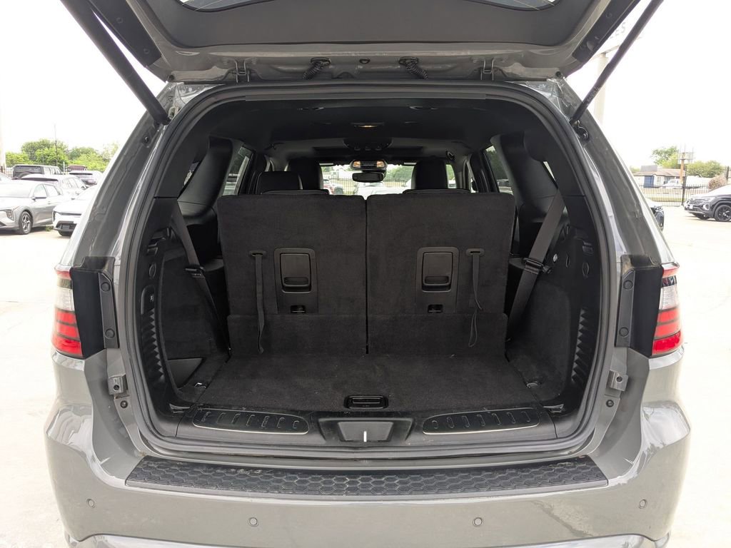 Used 2025 Dodge Durango GT image 28