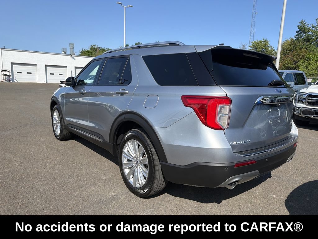 Used 2024 Ford Explorer Limited w/ Equipment Group 301A AWD/4WD image 3