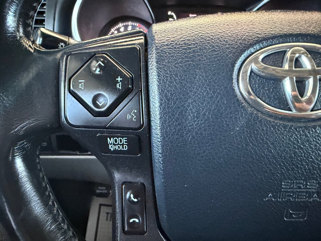 Used 2018 Toyota Sequoia Limited w/ Safety & Convenience Package AWD/4WD image 9