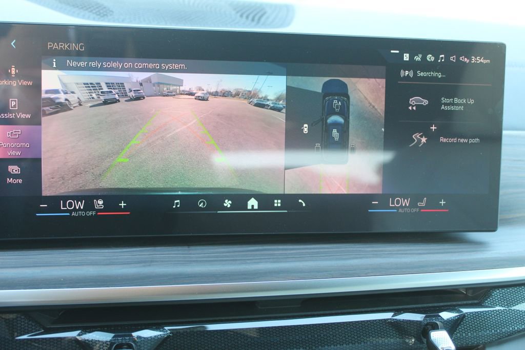 Used 2026 BMW X7 xDrive40i AWD/4WD image 17