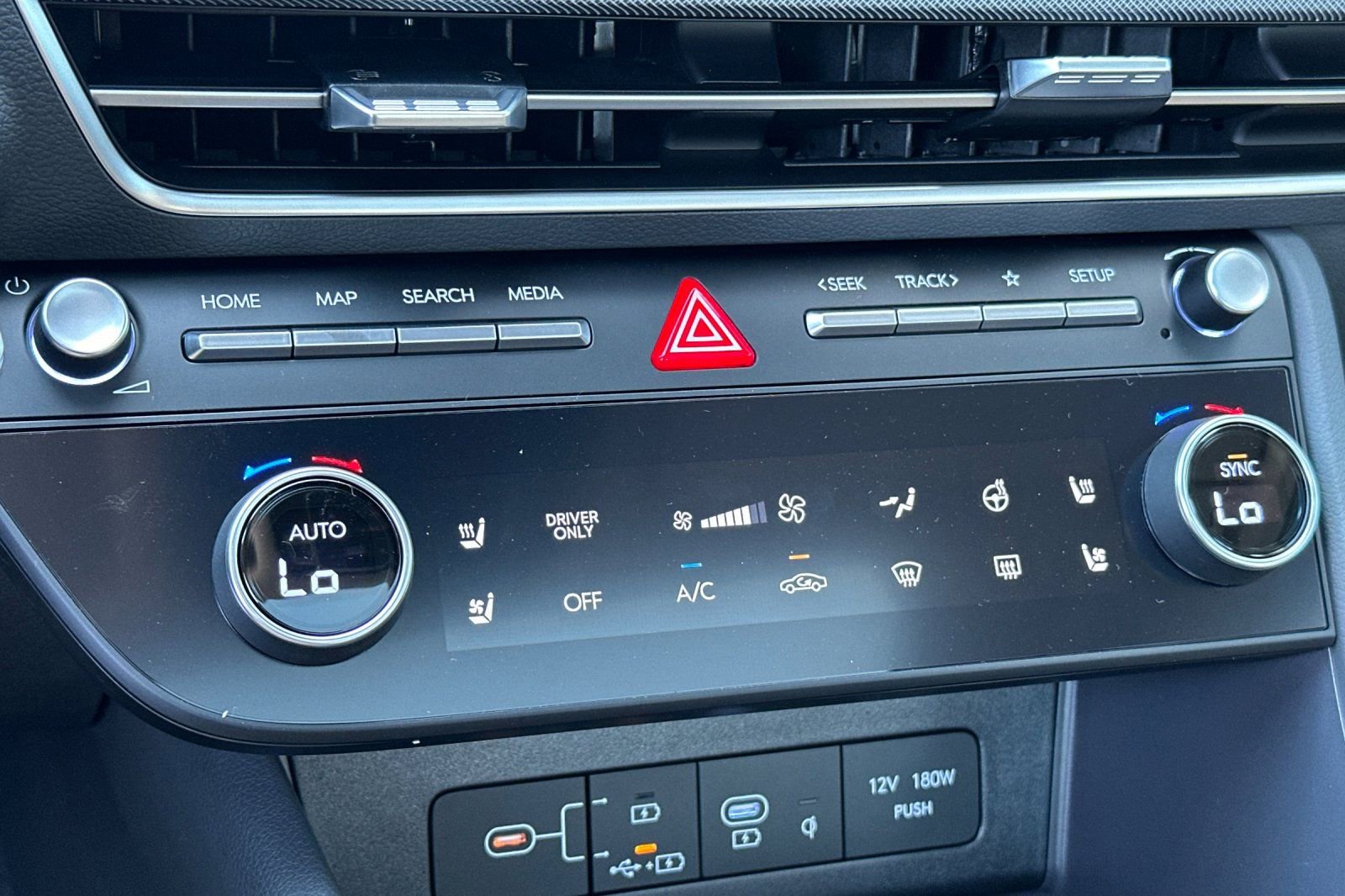 New 2026 Hyundai Sonata Limited FWD image 20