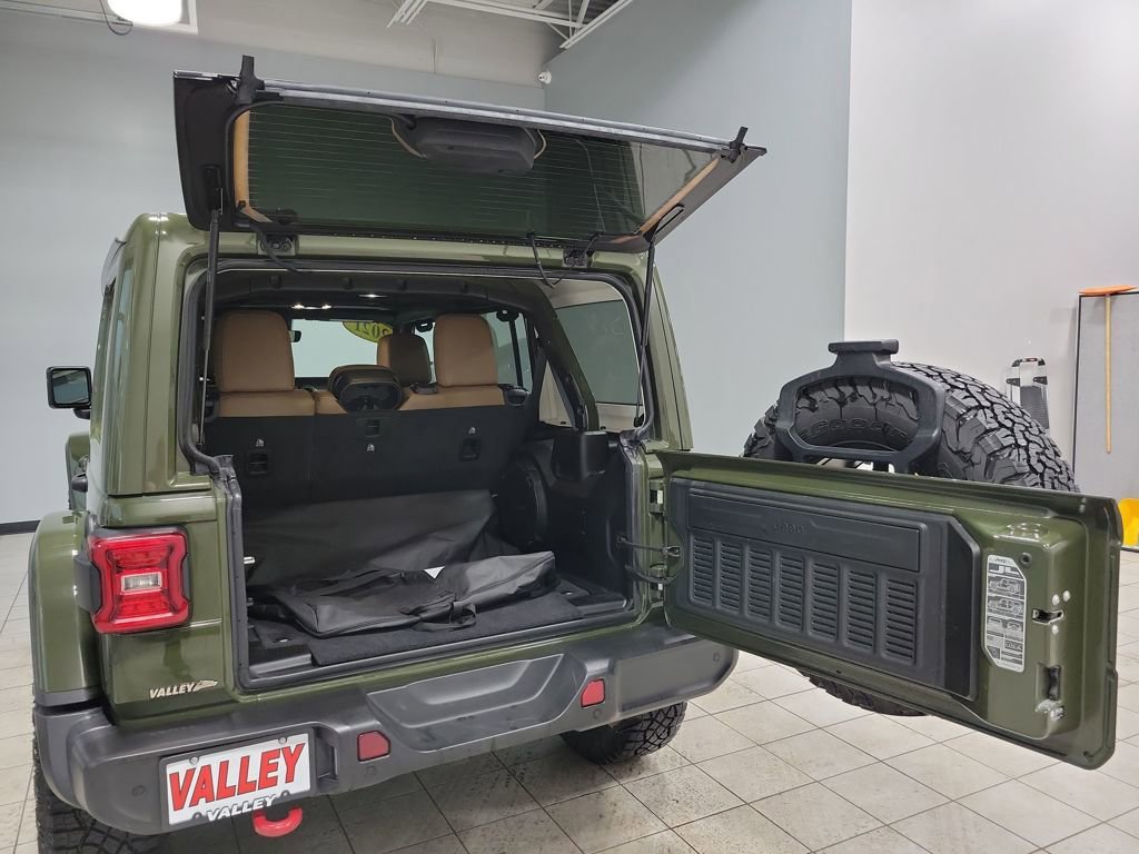 Used 2021 Jeep Wrangler Unlimited Rubicon image 7