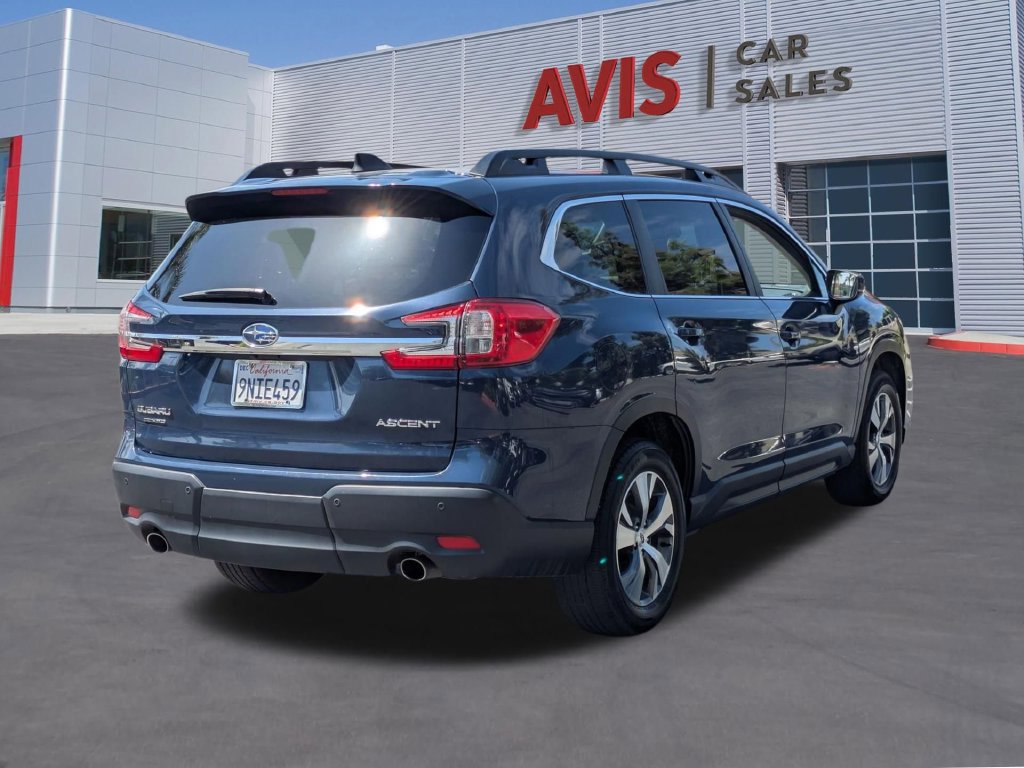 Used 2025 Subaru Ascent Premium AWD/4WD image 6