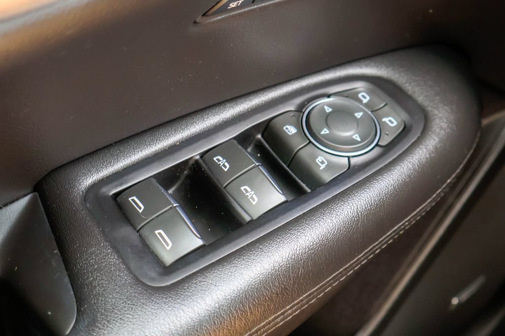 Used 2019 Cadillac XT5 Premium Luxury w/ Driver Assist Package FWD image 21