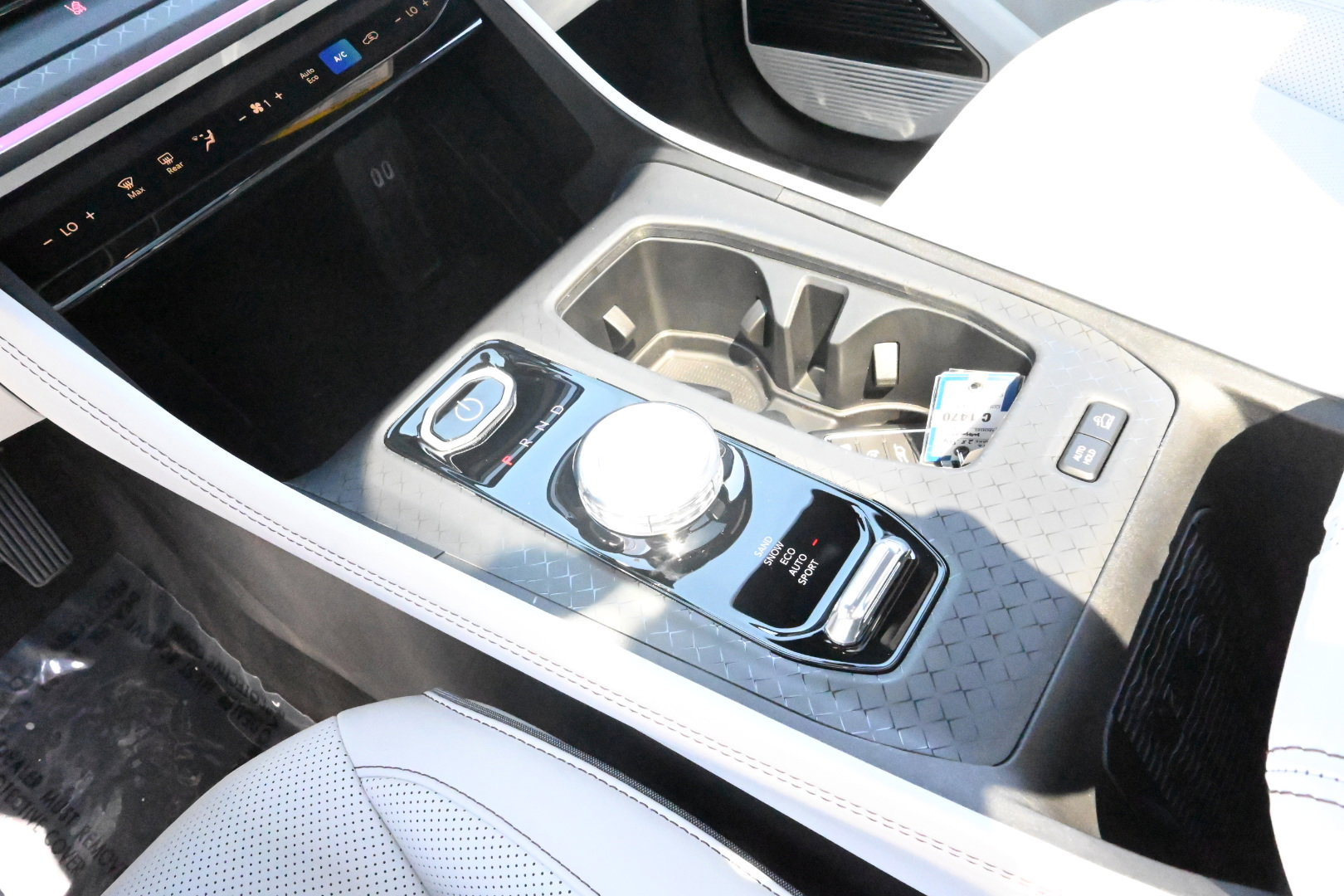 New 2025 Jeep Wagoneer S Limited AWD/4WD image 28