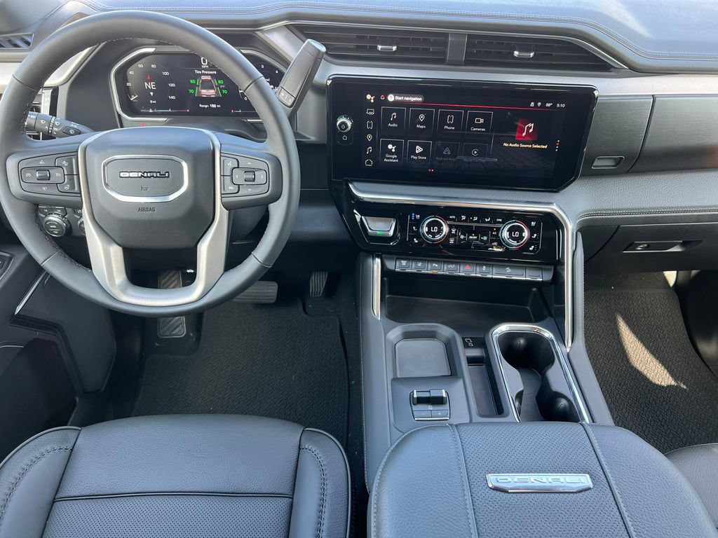 New 2026 GMC Sierra 2500 Denali w/ Denali Reserve Package AWD/4WD image 3